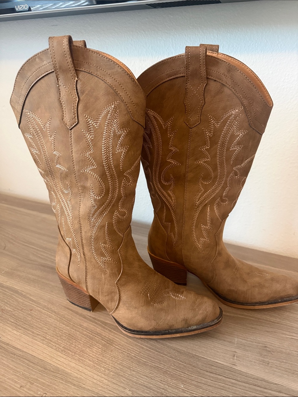 Suede Western Heeled Boots in Tan